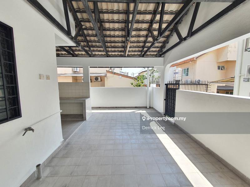 Rumah Berangkai 2 Tingkat untuk Dijual di Usj 2, Subang Jaya oleh Derrick Lee - iProperty.com.my