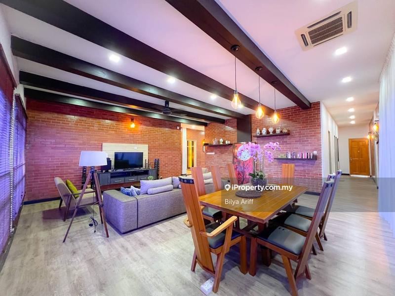 For Sale - Suasana Lumayan