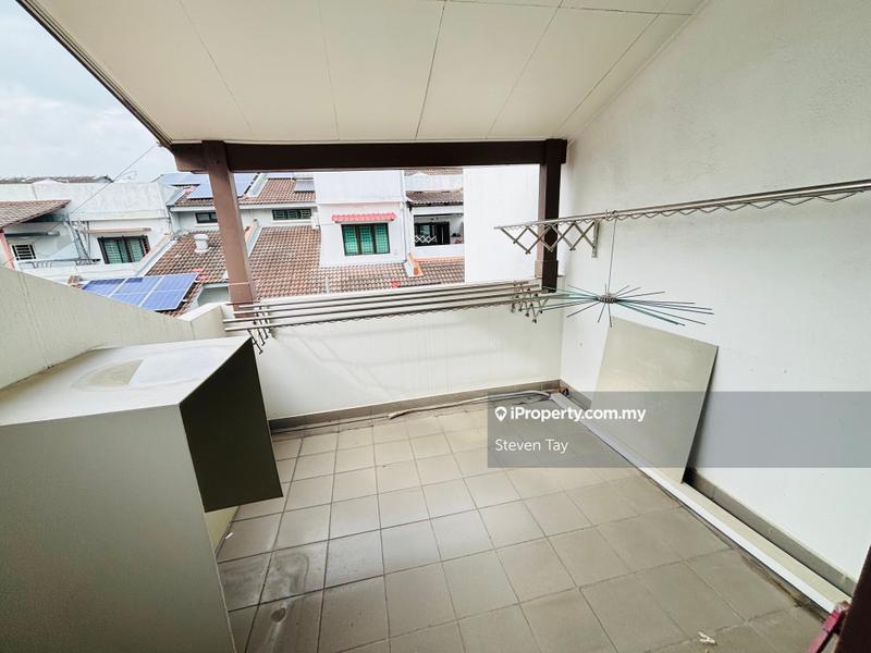 Rumah Teres 2.5-Tingkat untuk Dijual di Taman Meranti Jaya, Puchong oleh Steven Tay - iProperty.com.my
