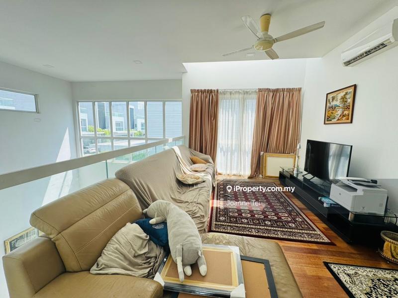 Bungalow House for Sale in Lakefront Villa, Cyberjaya by Joanne Tei - iProperty.com.my