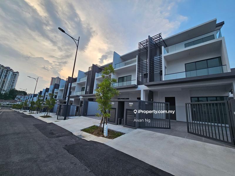 3-storey Terraced House for Sale in Batu 9, Cheras by Aivan Ng - iProperty.com.my