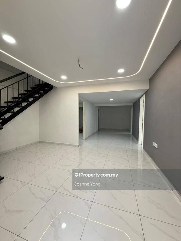 Rumah Berangkai 2 Tingkat untuk Dijual di Taman Mount Austin, Tebrau oleh Joanne Yong - iProperty.com.my