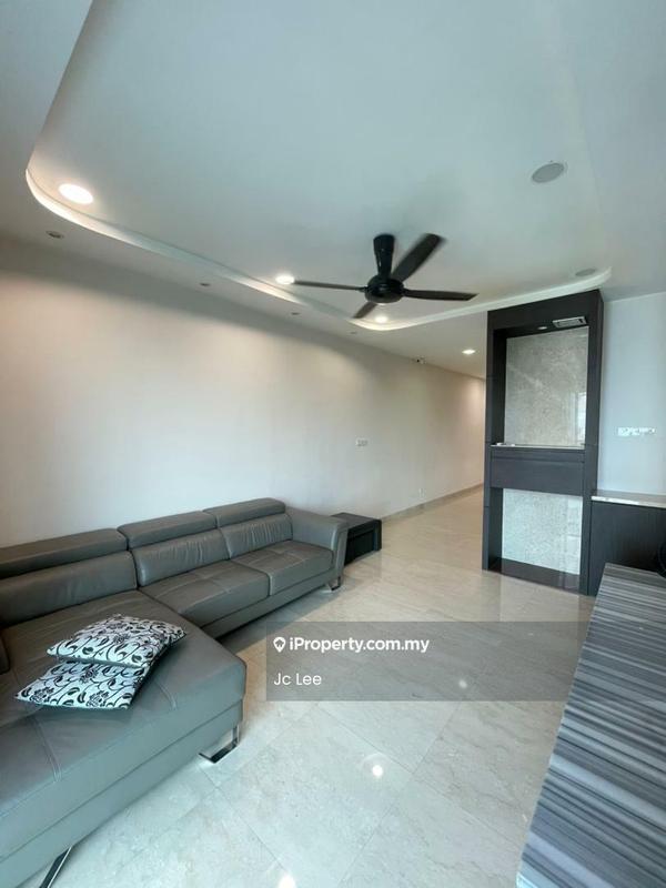 Condominium untuk Disewa di Hijauan Saujana oleh Jc Lee - Living Room - iProperty.com.my