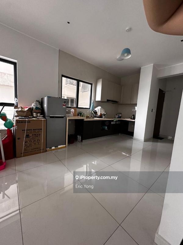 Kondominium untuk Dijual di Bay Laurel @ Country Garden Danga Bay oleh Eric Yong - iProperty.com.my