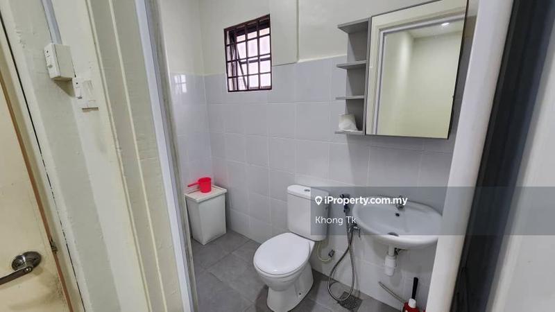 For Rent - Villa OUG