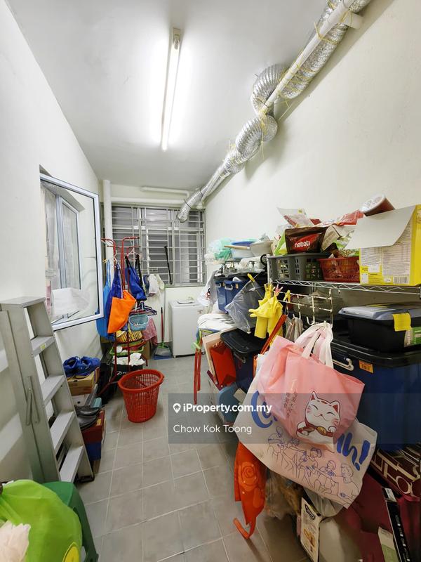 Kediaman Servis untuk Dijual di Koi Kinrara oleh Chow Kok Toong - iProperty.com.my