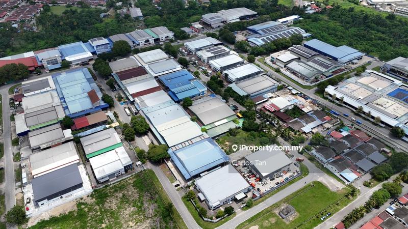 For Rent - Lunas Kedah 1.5 Storey Bungalow Factory Warehouse