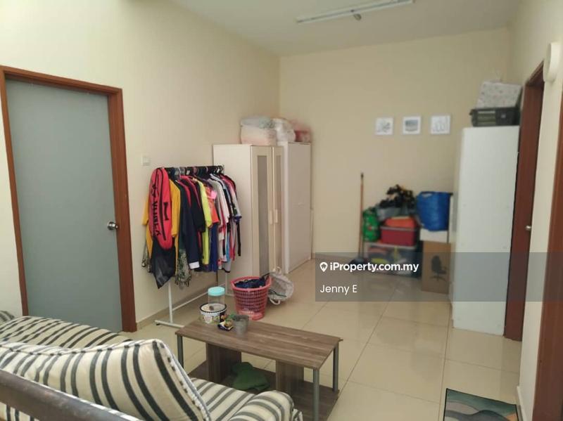 2-storey Terraced House for Sale in Taman Bukit Serdang, Seri Kembangan by Jenny E - Living Room - iProperty.com.my