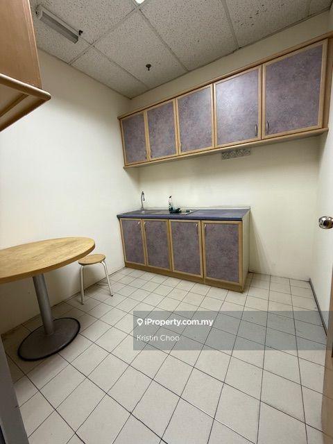 Pejabat untuk Disewa di Seksyen 16, Petaling Jaya oleh Kristin Choo - iProperty.com.my