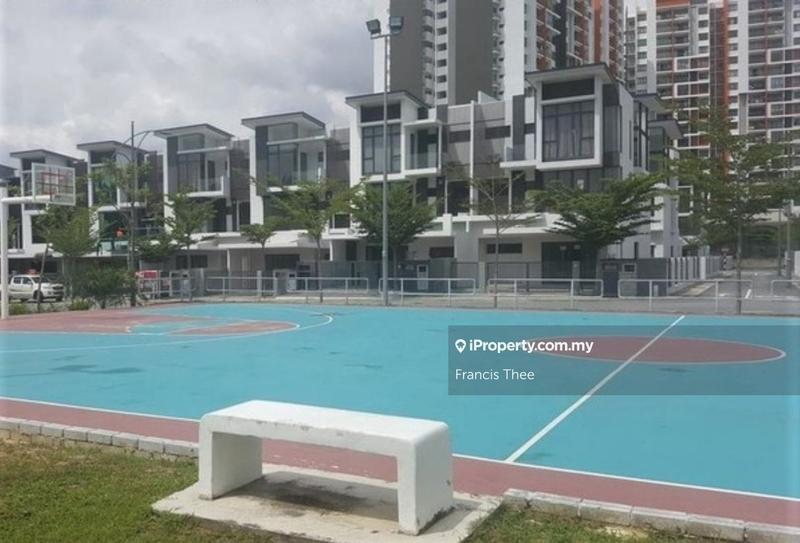 Rumah Berangkai 3 Tingkat untuk Dijual di Kajang, Selangor oleh Francis Thee - iProperty.com.my
