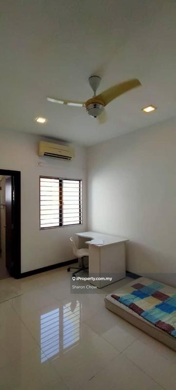 Rumah Teres 2.5-Tingkat untuk Dijual di Taman Meranti Jaya, Puchong oleh Sharon Chow - iProperty.com.my