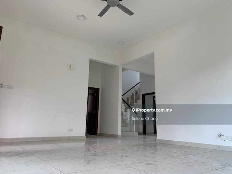 Banglo untuk Dijual di f1ar2, Semenyih oleh Selene Chong - iProperty.com.my