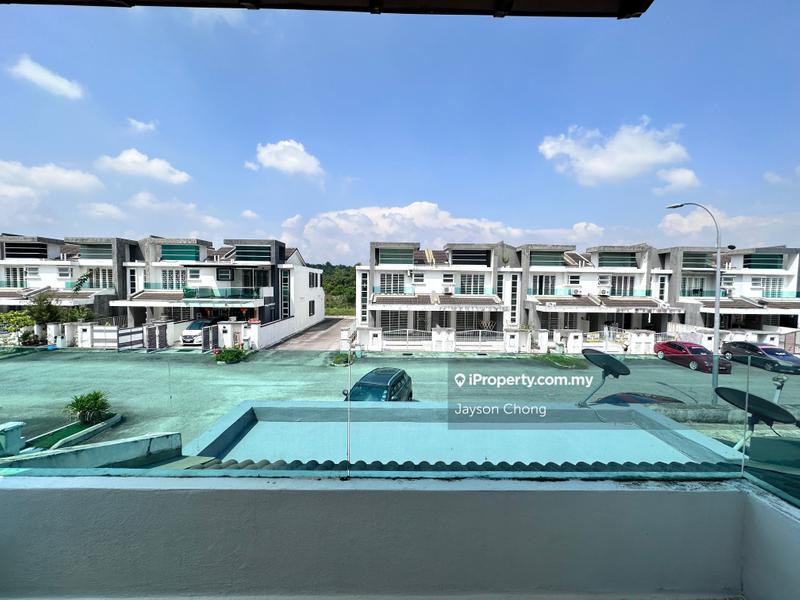 Rumah Teres 2-Tingkat untuk Dijual di Taman Tiara East, Semenyih oleh Jayson Chong - iProperty.com.my