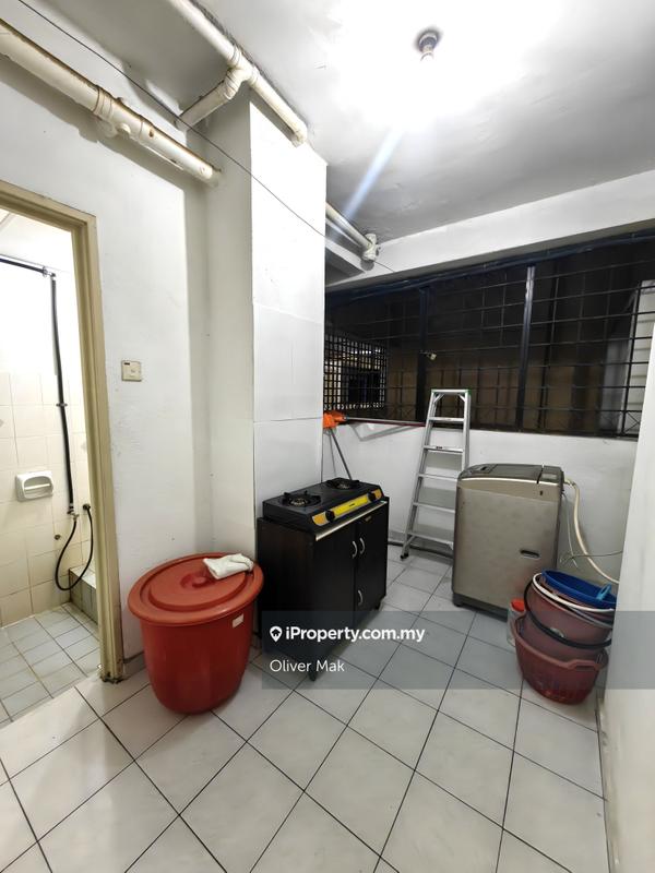 Condominium for Sale in Vista Komanwel A by Oliver Mak - iProperty.com.my