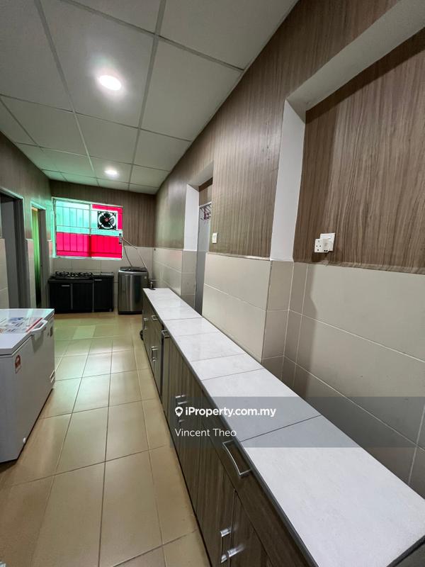 Condominium for Rent in D'suria Condominium by Vincent Theo - iProperty.com.my