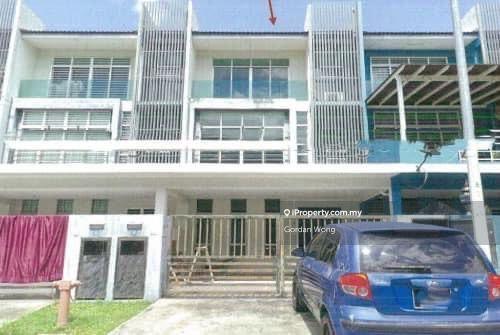Rumah Berangkai 3 Tingkat untuk Dijual di Taman Bangi Avenue, Bangi oleh Gordan Wong - iProperty.com.my