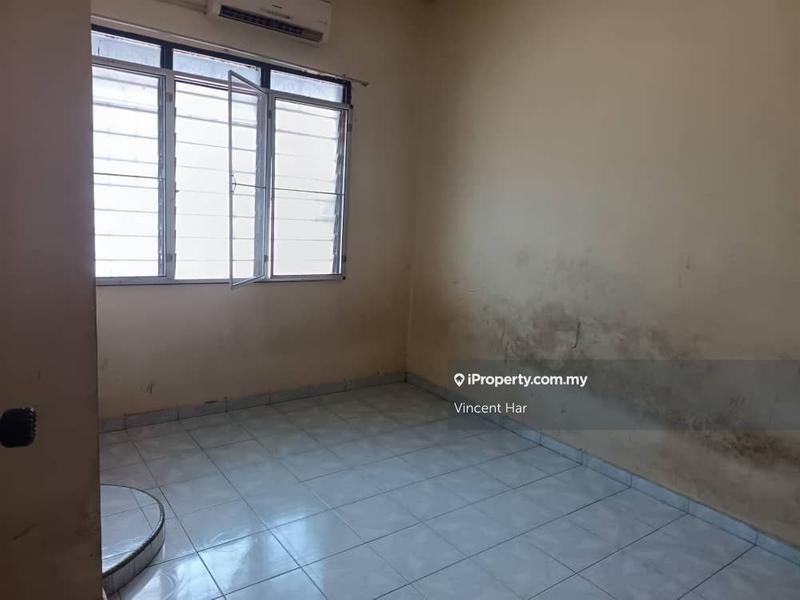 Rumah Berangkai 2 Tingkat untuk Dijual di Taman Samudera, Seri Manjung oleh Vincent Har - iProperty.com.my