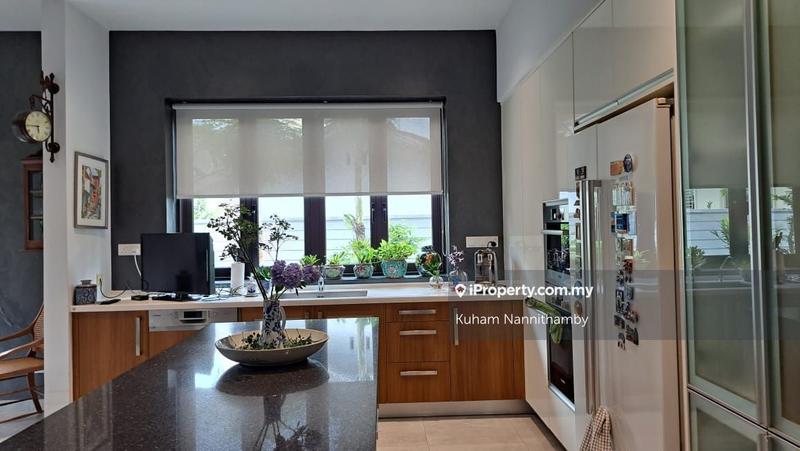 Bungalow House untuk Dijual di Kampung Perwira Jaya, Ampang oleh Kuham Nannithamby - iProperty.com.my