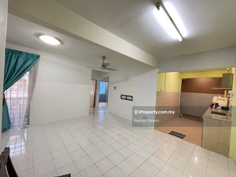 For Sale - Sri Puteri