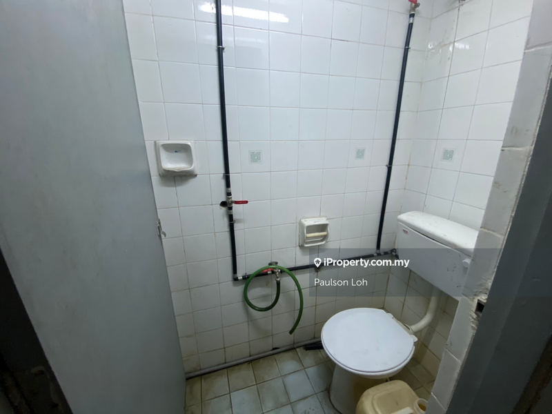 Warehouse for Rent in Seksyen 51, Petaling Jaya by Paulson Loh - iProperty.com.my