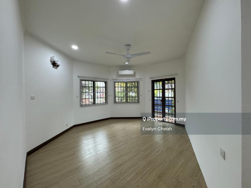 Rumah Berkembar untuk Dijual di Bandar Kinrara Seksyen 6, Bandar Kinrara oleh Evelyn Cheah - iProperty.com.my