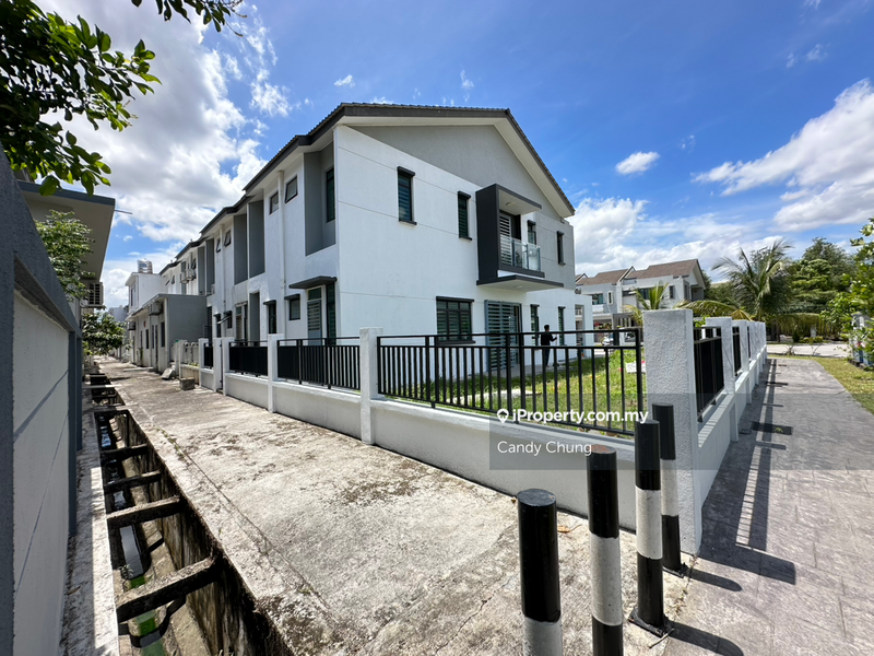 2-storey Terraced House for Sale in Lakeside Residences, Bandar Metro Puchong, Puchong by Candy Chung - iProperty.com.my