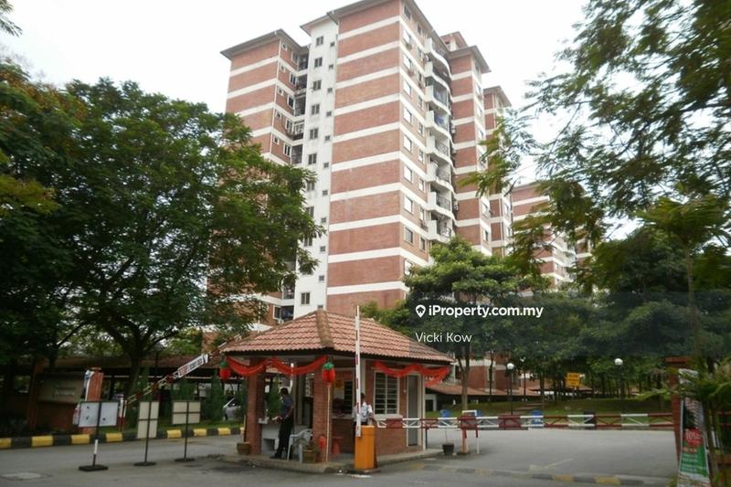 For Sale - Forest Green