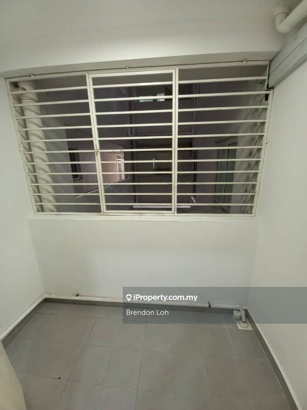 Condominium for Sale in The Holmes 1 by Brendon Loh - iProperty.com.my