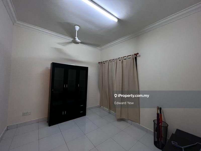 Apartment for Sale in Villa Pavilion by Edward Yew - iProperty.com.my