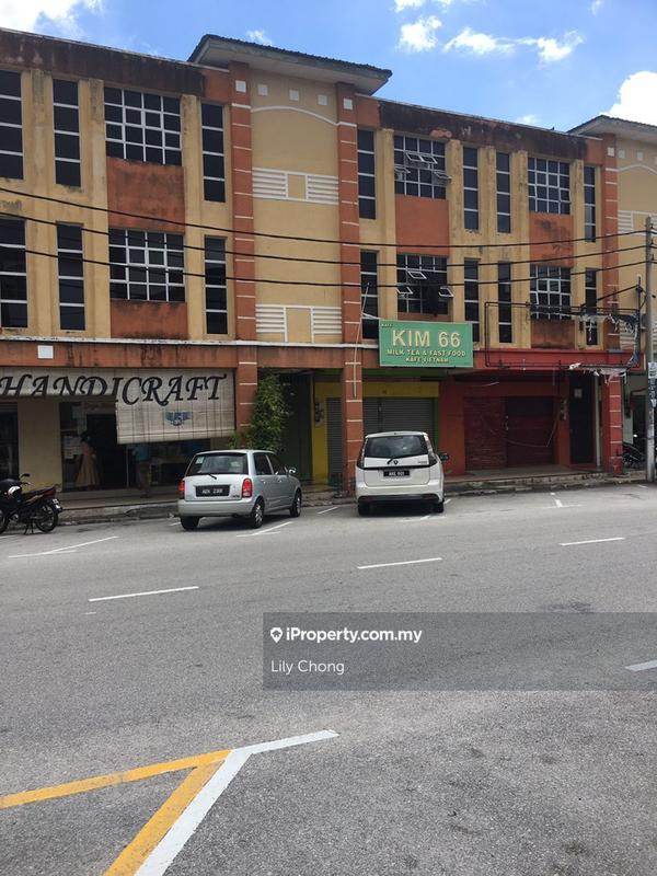 For Sale - Manjung Business Centet