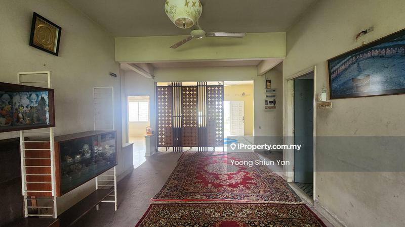 Bungalow House untuk Dijual di Kampung Bandar Hilir, Melaka City oleh Yoong Shiun Yan - Living Room - iProperty.com.my