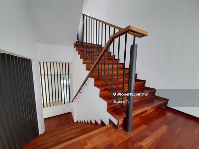 Bungalow House for Sale in Lakefront Villa, Cyberjaya by Joanne Tei - iProperty.com.my