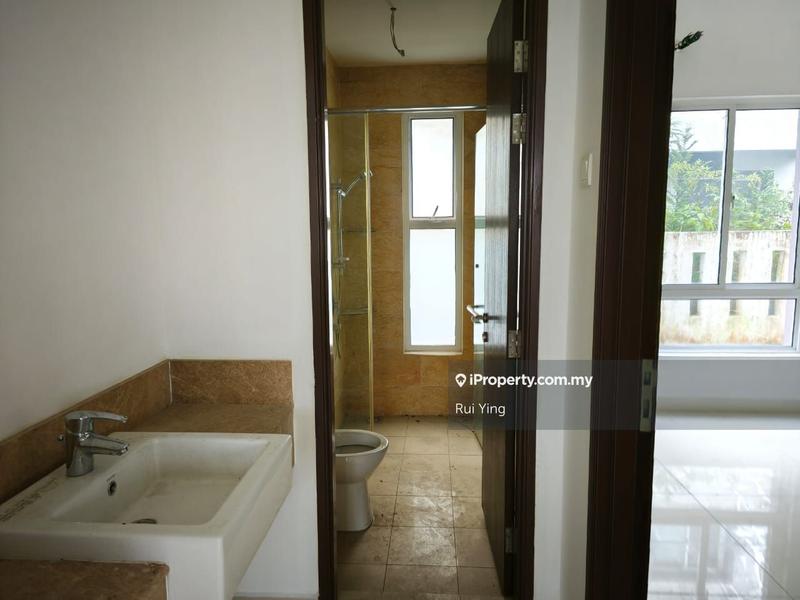 Banglo untuk Dijual di Taming Mutiara 3, Bandar Sungai Long oleh Rui Ying - iProperty.com.my