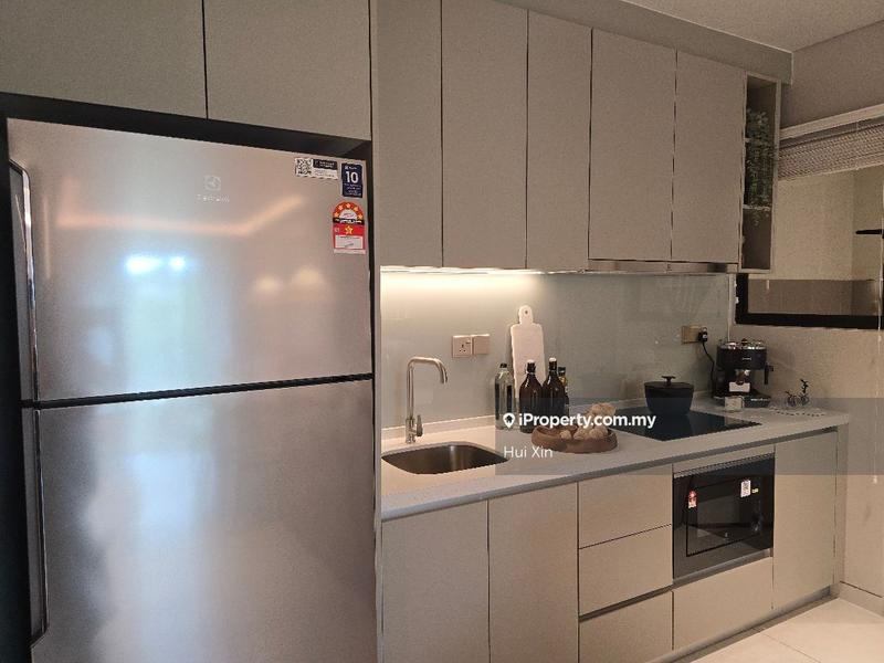 Service Residence for Sale in Amaya Residences @ Damansara Avenue by Hui Xin - iProperty.com.my
