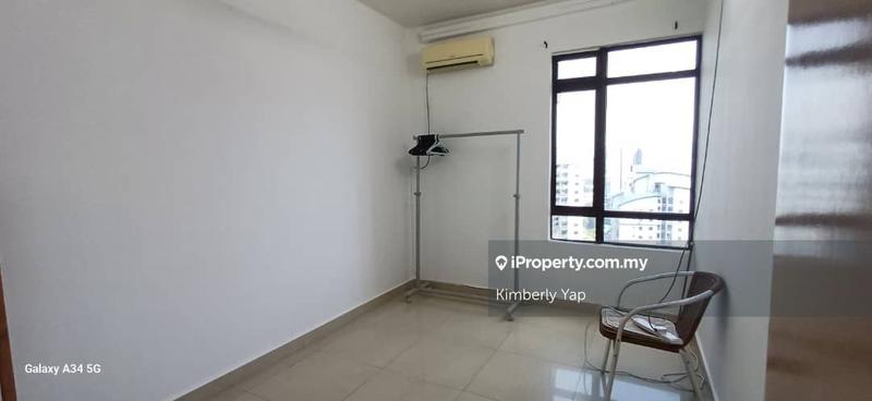 For Sale - Royal Domain Sri Putramas 2