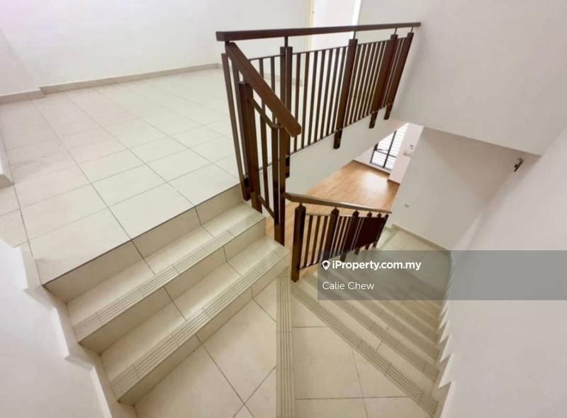 Rumah Teres 2-Tingkat untuk Dijual di Setia Indah, Setia Alam oleh Calie Chew - iProperty.com.my