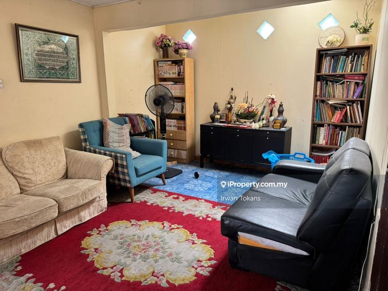 Rumah Berkembar untuk Dijual di Taman Desa Seroja, Kajang oleh Irwan Tokans - iProperty.com.my