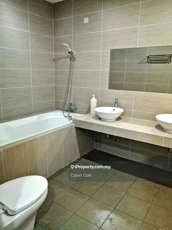 Rumah Teres 3-Tingkat untuk Dijual di Cassia Garden Residence, Presint 11 oleh Calvin Goh - iProperty.com.my