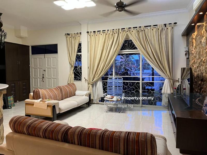2.5-storey Terraced House for Sale in Sg Ara, Bayan Lepas by Angie Ng - iProperty.com.my