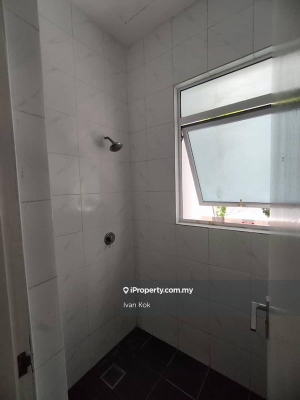 For Sale - Amaya Saujana