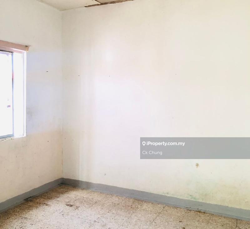 Pangsapuri untuk Dijual di Taman Jinjang Baru Kos Sederhana Apartment oleh Ck Chung - iProperty.com.my