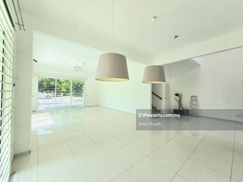 3-storey Terraced House for Sale in Taman Nadayu 92, Kajang by Sharil Routh - iProperty.com.my