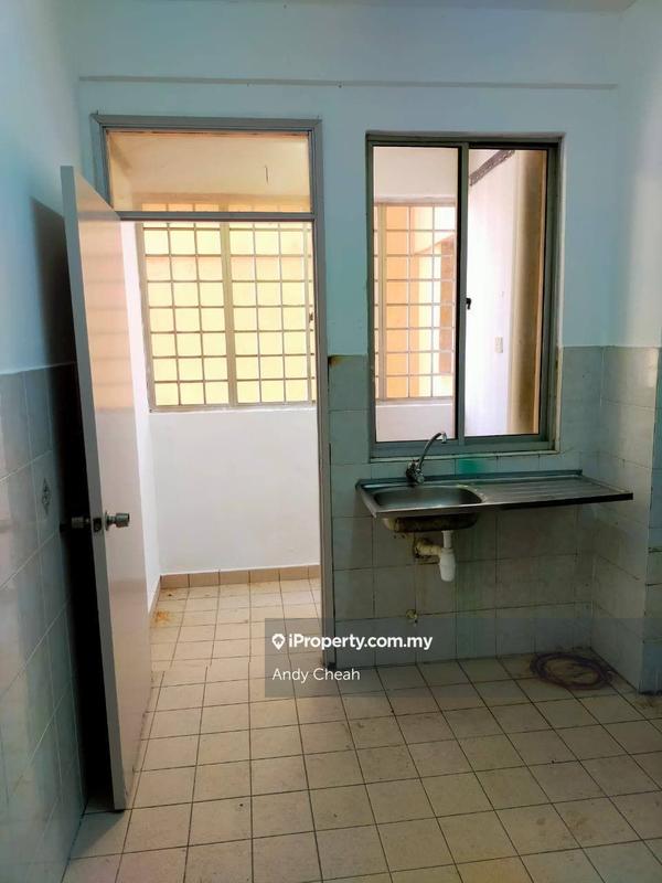 Pangsapuri untuk Dijual di Pangsapuri Persiaran Tanjung oleh Andy Cheah - iProperty.com.my