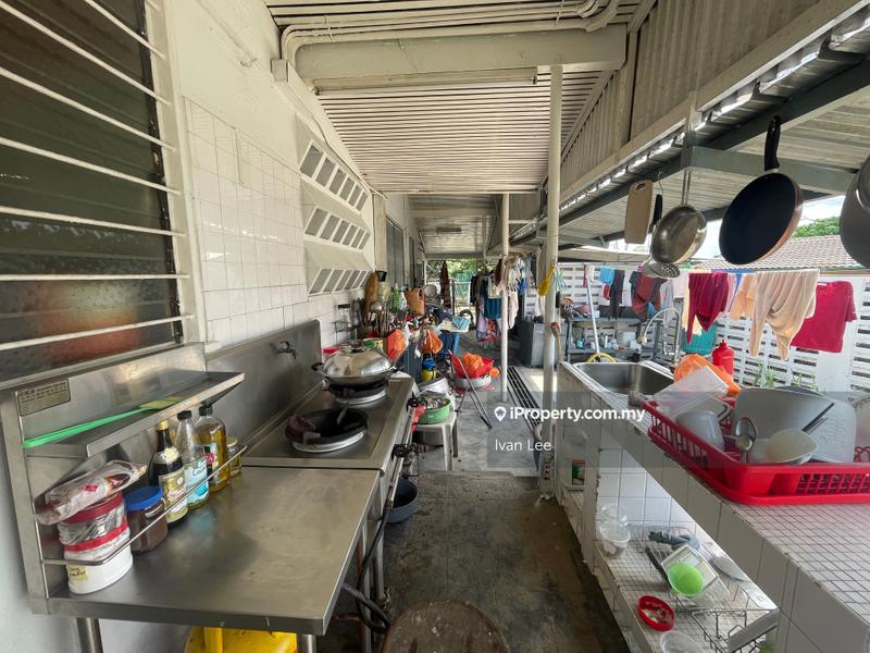 Bungalow House for Sale in (Very Big) PJ Jalan Gasing 1-Storey Bungalow, Petaling Jaya by Ivan Lee - iProperty.com.my