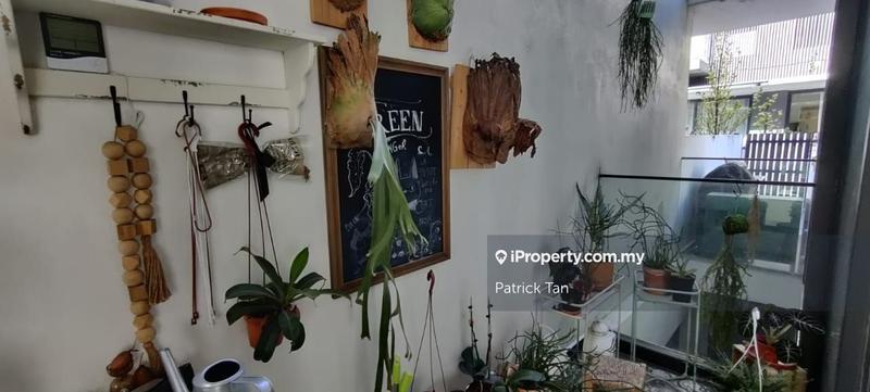 Rumah Berangkai 3.5 Tingkat untuk Dijual di Empire Residence, Damansara Perdana oleh Patrick Tan - iProperty.com.my