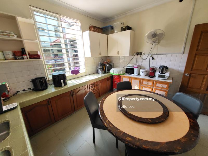 Semi-Detached House for Sale in dvdqz, Jalan Klang Lama (Old Klang Road) by BoBo Lee - iProperty.com.my