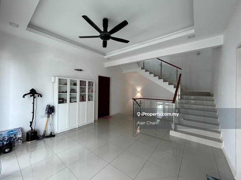 Rumah Berangkai 3 Tingkat untuk Dijual di 16 Sierra, Puchong oleh Alan Chan - iProperty.com.my