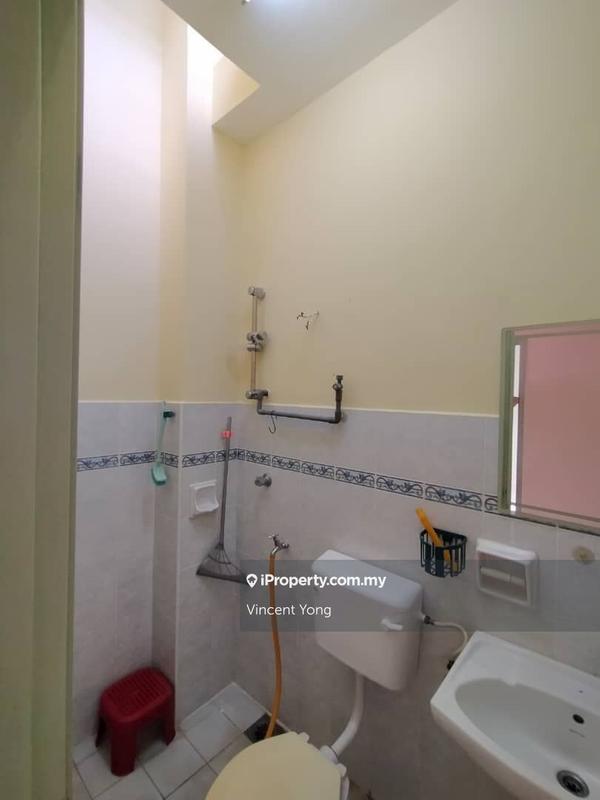 Rumah Berangkai 2 Tingkat untuk Dijual di Setia Indah, Mount Austin, Tebrau oleh Vincent Yong - iProperty.com.my