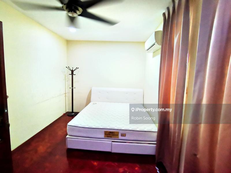 Bungalow House for Sale in Kampung Lapan, Melaka City by Robin Soong - iProperty.com.my