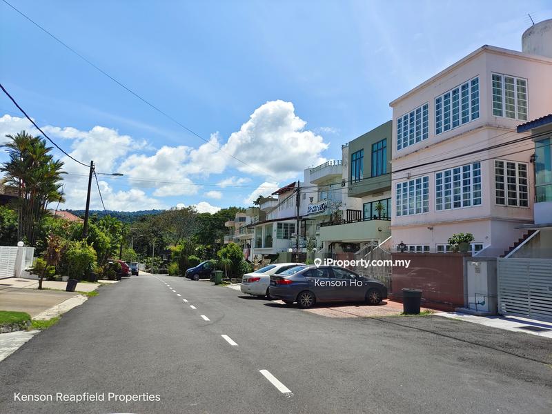 Rumah Teres 3-Tingkat untuk Dijual di Bukit Antarabangsa, Ampang oleh Kenson Ho - iProperty.com.my